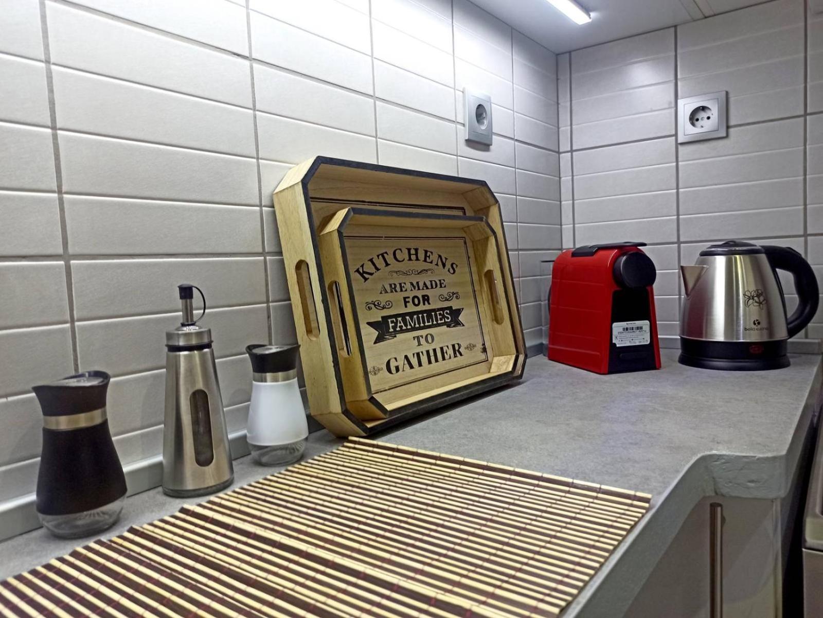 Capsule hotel Kallaris Deluxe House *